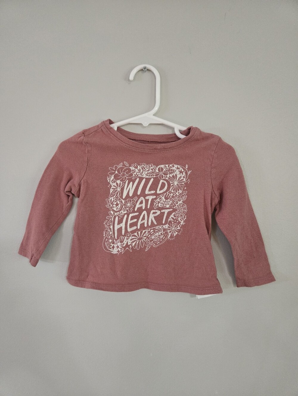 Old Navy Girls Wild at Heart Long Sleeve Shirt 12-18M Dusty Rose